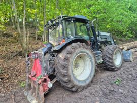 Tracteur forestier VALTRA T193 | Machines forestières | Machines à bois | KOMITrade s.r.o.