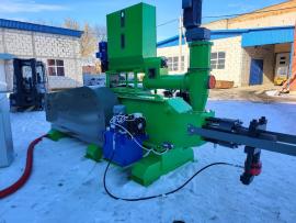 Presse à briquettes BMP400 060 |  Traitement des déchets de bois | Machines à bois | Pila Hradec 